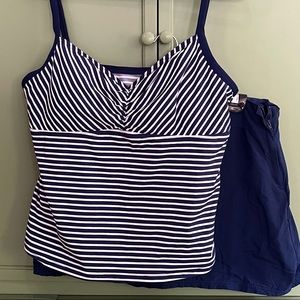 Lands’ End navy stripe tankini set size 16